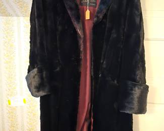 SCHILDS FURS, CHICAGO, VINTAGE FUR