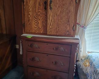 VINTAGE MAHOGANY DRESSER, SOLID