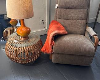 La Z Boy Harbor Towne Recliner, MCM Rattan Ottoman Side Table Crackle Glass MCM Lamp