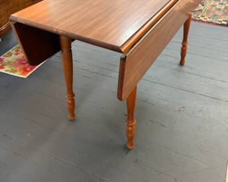 Drop Leaf Formica Top Table
