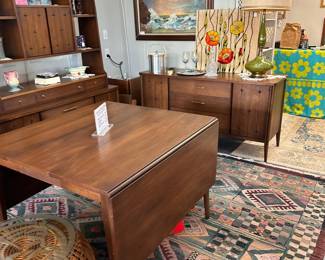 1960 Broyhill Saga Walnut Dining Room Furniture