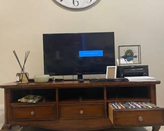 Tv stand , 3 drawer $160