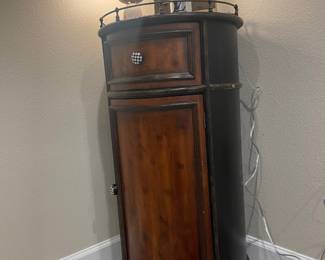 Round cabinet $110