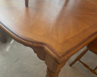Beautiful Drexel Table