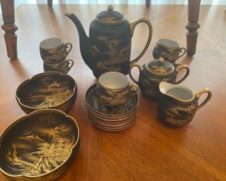 Soko China Tea Set Black/Gold just stunning!