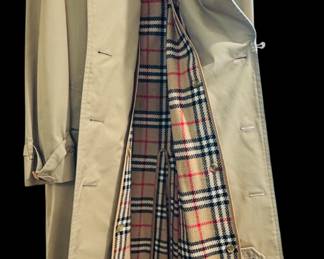 Vintage men’s Burberry Trench