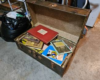 Army trunk