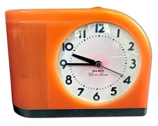 Vintage Big Ben 1950s Style Moon Beam Alarm Clock