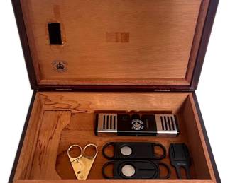 Wooden Diamond Crown Cigar Box Accessories