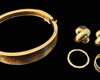 14k Gold Bracelet, Rings, Earrings 25.25g Total