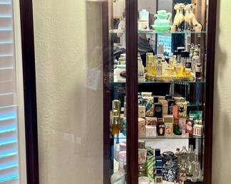 Pulaski Sliding Door Curio
27”(w) x 13.24”(d) x 76”(h)