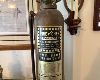 Fire extinguisher lamp, in working condition