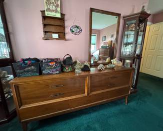 Gorgeous mid-century bedroom set