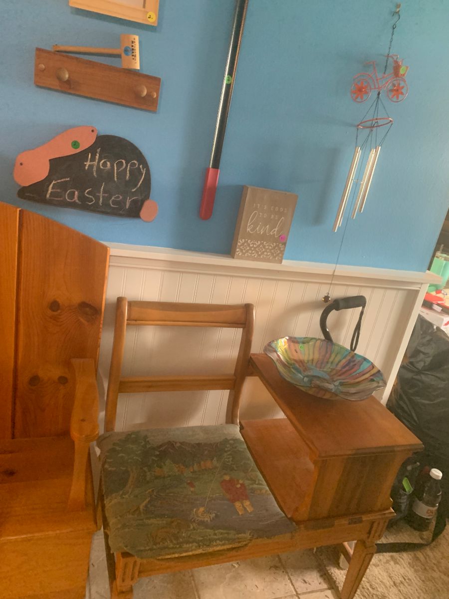 Vintage gossip bench in need of some love, Wall art, etc.