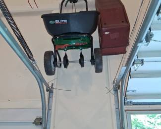 seeder spreader, ramps