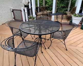patio table and chairs