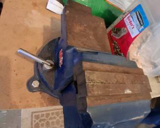 bench vice