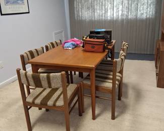 MID CENTURY TEAK sliding adjustable top table 6 chairs