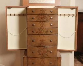 Standing Jewelry Box With Floral Details
