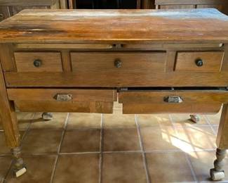 Primitive Double Possum Belly Kitchen Table