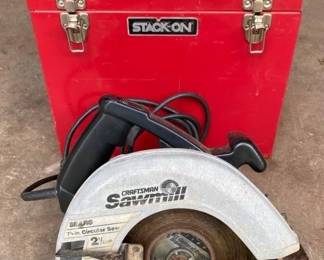 Craftsman 7-1/4´´ Circular Saw in Red Metal Box