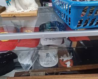 tigers hat sign, bass fishing autograph hats