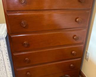 Solid Wood 5 drawer dresser