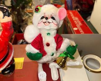 Annalee Mobiltee Doll 2010