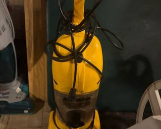 Eureka The Boss Super Lite Bagless Upright Vacuum Cleaner