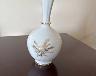 Lenox Ivory Bud Vase