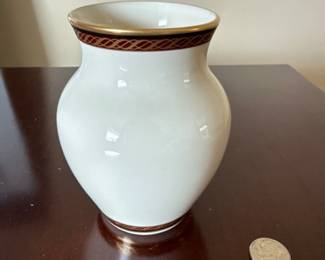 Lenox Monroe Porcelain vase