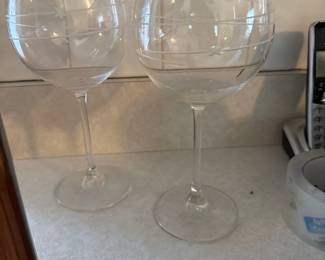 Mikasa Cheers Balloon Goblet wine glass