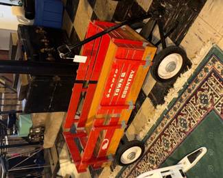 Radio Flyer Town & Country Wagon