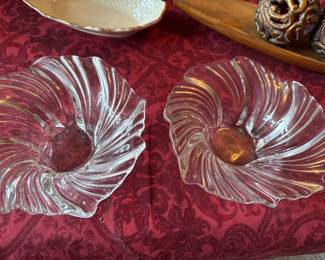 Mikasa centerpiece "Belle Epoque" clear swirl nesting bowls