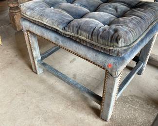Parson Stools