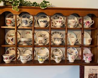 BEAUTIFUL TEA CUP SETS