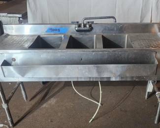LG9005 Saui Safe Stainless Steel Triple Commercial / Industrial Sink with Tray $500.00