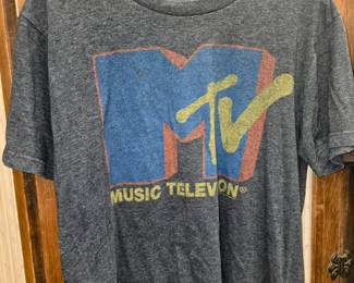 Vintage MTV Grey Tshirt JEN8016 $21.99 1