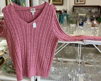 St Johns Bay Cable Knit Ladies Pullover Sweater Size 2X AAA2599 $24.99 AAA Vintage Shop 9017 Airline HWY New Orleans LA 70118 By Appointment 10-4 M-S