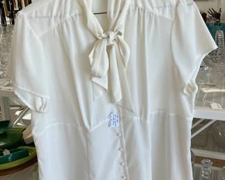Vintage Scott Taylor Size 1X Corset Cut Ladies White Tie Neck Blouse AAA2595 $24.99 AAA Vintage Shop 9017 Airline HWY New Orleans LA 70118 By Appointment 10-4 M-S