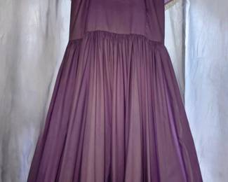 JEN8046 Renaissance Long Purple Dress With Ivory Lace Trim Size Medium $59.99 AAA Vintage Warehouse 712 L And A Rd Suite B Metairie, LA 70001 By Appointment Thursday - Saturday 10-4 