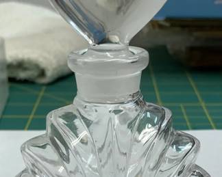 Vintage 24 Lead Crystal Perfume Bottle with Heart Shaped Dauber 4.25 AAA2373 $40.00