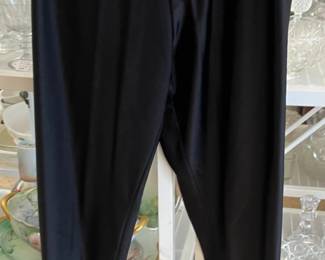 Just My Size Bodywear Womens Size 3XL Black Jeggings AAA2619 $19.99  - AAA Vintage 9017 Airline HWY New Orleans, LA 70118 Hours 10-4 Monday - Saturday