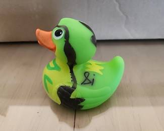fa9351 3 Inch Camouflage Rubber Duck Autographed by Si Robertson of Duck Dynasty $99.99