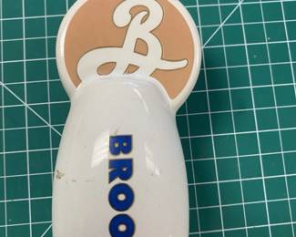LG5310 Brooklyner Weisse Draft Beer ALE IPA Tap Handle Knob $20.00