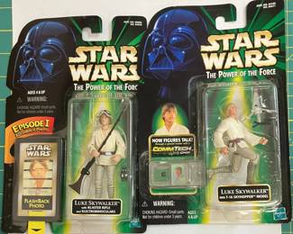 Star Wars Power of the Force Luke Skywalker x 2 Action Figures AAA2522 $29.99