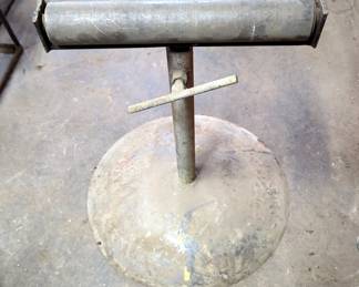 Pipe Roller Stand, 14" Wide