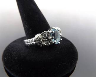 .925 Sterling Silver Oval Faceted Topaz Crystal Ring Size 8