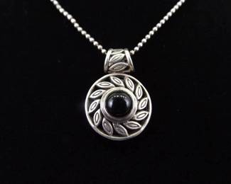 .925 Sterling Silver Onyx Cabochon Petal Pendant Necklace