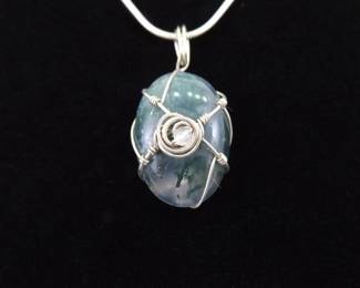 .925 Sterling Silver Moss Agate Pendant Necklace